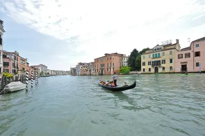 Vista sul fiume nelle vicinanze dell'appartamento