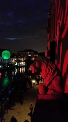 Vista sul fiume nelle vicinanze dell'appartamento