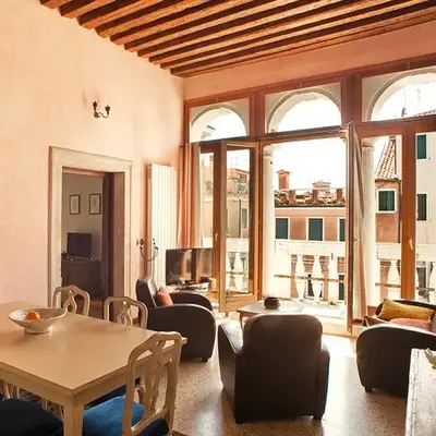 WP RELAIS Biennale