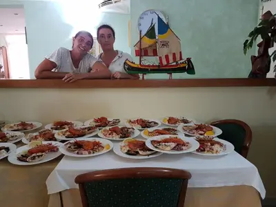 Cibo presso l'aparthotel o nelle vicinanze