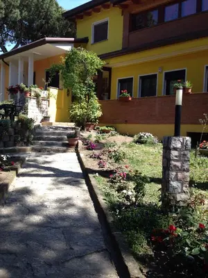 Giardino di Two-Bedroom Apartment in Rosolina Mare 25037