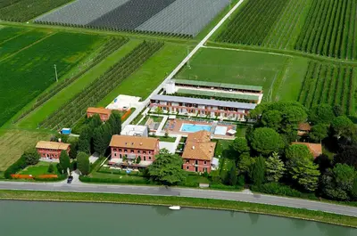 Paesaggio naturale nelle vicinanze dell'agriturismo