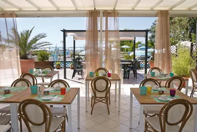 Ristorante o altro punto ristoro di Hotel La Brezza frontemare