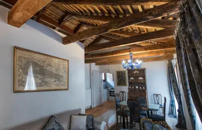 Area soggiorno di San Marco Luxury Apartment - Muneghe