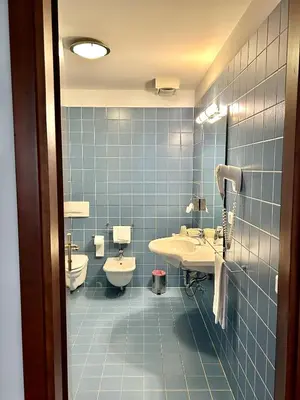 Bagno di Hotel Due Torri Tempesta