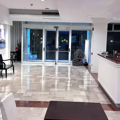 Venice Hotel con Colonnine Elettriche