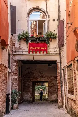 Facciata o entrata di Hotel Casa Petrarca