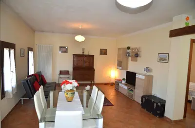 Area soggiorno di Elegante ed economico appartamento a Camposampiero