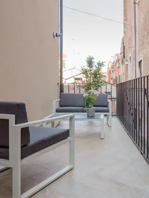 Balcone o terrazza di Luxury Apartment On Grand Canal by Wonderful Italy