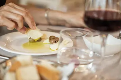 Cibo presso l'hotel o nelle vicinanze