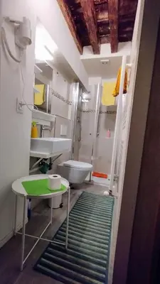 Bagno di Cà Lirica