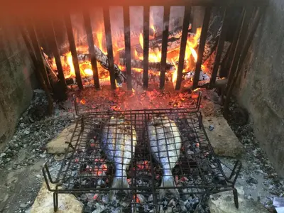 Attrezzature per barbecue disponibili per gli ospiti dell'appartamento