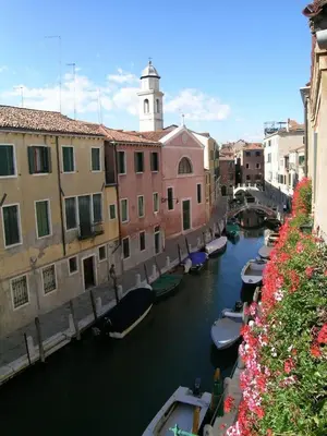 Vista sul fiume nelle vicinanze dell'hotel