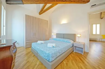Letto o letti in una camera di DolceVita Apartments N 394