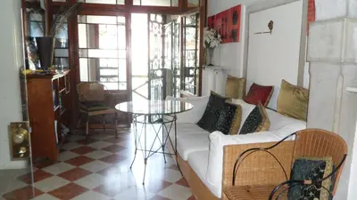 Area soggiorno di Honeymoon suite on Grand Canal