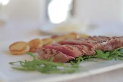 Cibo presso l'hotel o nelle vicinanze