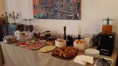 Cibo presso l'hotel o nelle vicinanze