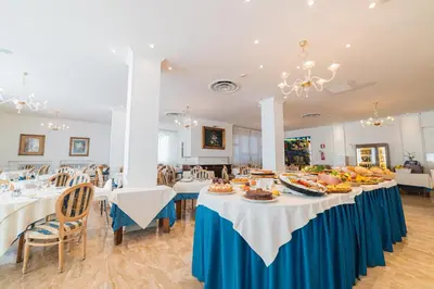 Cibo presso l'hotel o nelle vicinanze