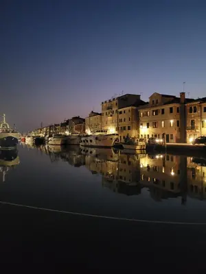 Vista sul fiume nelle vicinanze dell'appartamento