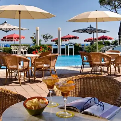 Ruhl Beach Hotel & Suites