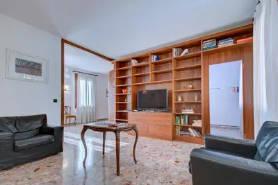 TV o dispositivi per l'intrattenimento presso SUNNY Ghetto CANALVIEW