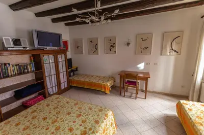 TV o dispositivi per l'intrattenimento presso Ciprea Rooms