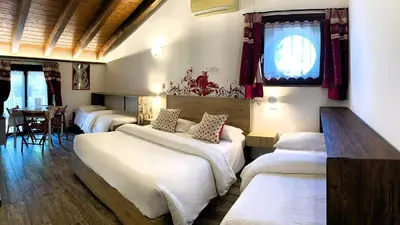 Letto o letti in una camera di Villa ai Tigli Venice Airport Rooms Keyless&Self Check in