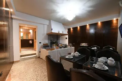 Cucina o angolo cottura di Locanda Leon Bianco on the Grand Canal