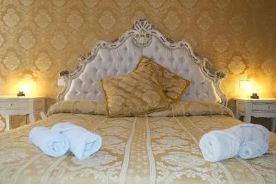 Letto o letti in una camera di La Residenza di Carlo close to Piazza San marco