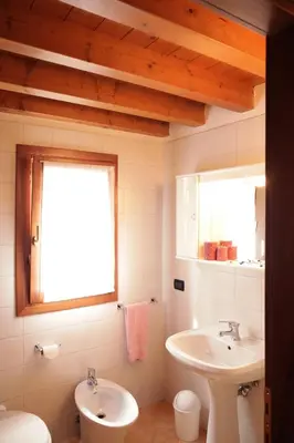 Bagno di CASA GIULIA a Borso del Grappa