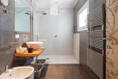 Bagno di Cà degli Archi 2 by Venicescape