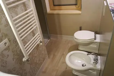 Bagno di INTERNO 2 Este centro