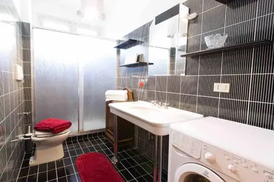 Bagno di ART PAINTING apartment with canal view