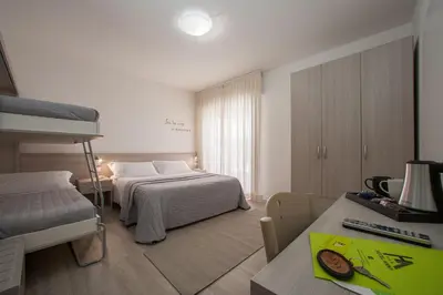 Letto o letti in una camera di Hotel Anny