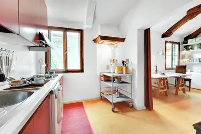 Cucina o angolo cottura di Bragora Smoochy Attic In Venice