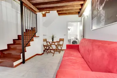 Area soggiorno di Peggy Guggenheim Venice Apartment