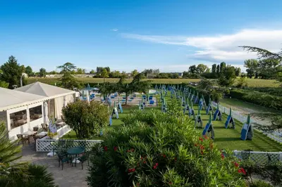Giardino di Hotel Villa Sara