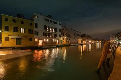 Vista sul fiume nelle vicinanze dell'hotel