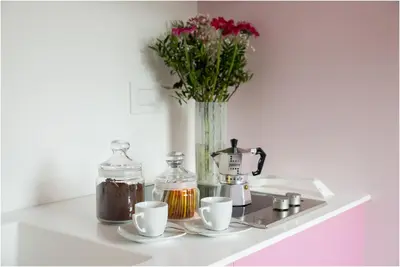 Set per la preparazione di tè e caffè presso Tiffany Home