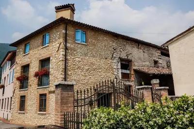 Edificio in cui si trova the country house