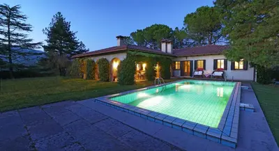 Piscina di Villa La Cimetta Asolo o nelle vicinanze