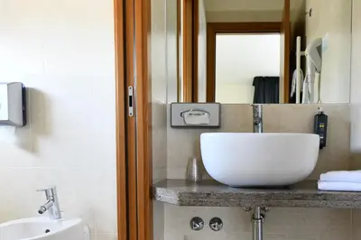 Bagno di Hotel Eden