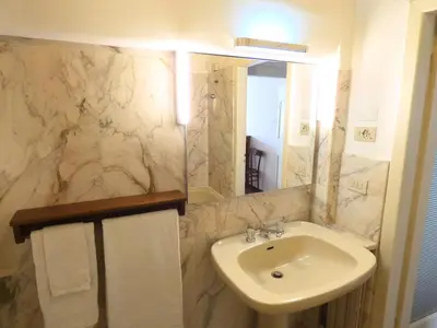 Bagno di Delicious Apartament near St. Mark Square