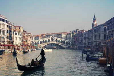Vista sul fiume nelle vicinanze dell'appartamento