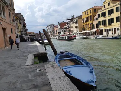 Vista sul fiume nelle vicinanze dell'appartamento
