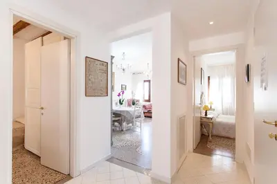 Area soggiorno di Prince Apartments