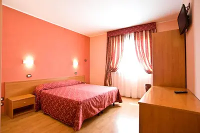 TV o dispositivi per l'intrattenimento presso Hotel Colombo