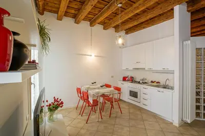 Cucina o angolo cottura di Appartamento al Duomo