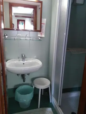 Bagno di Albergo Al Gobbo
