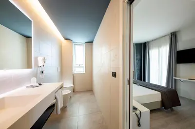Bagno di Hotel Sayonara